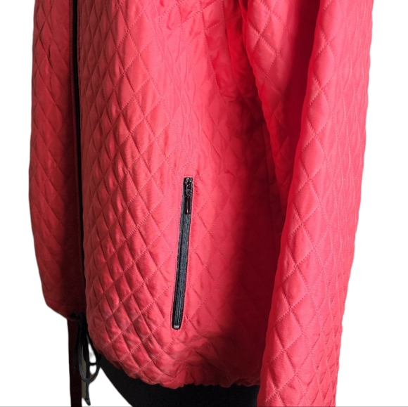 Chico's design silk quilted zip up high neck red jacket size 1 (medium 8) - Picture 4 of 8